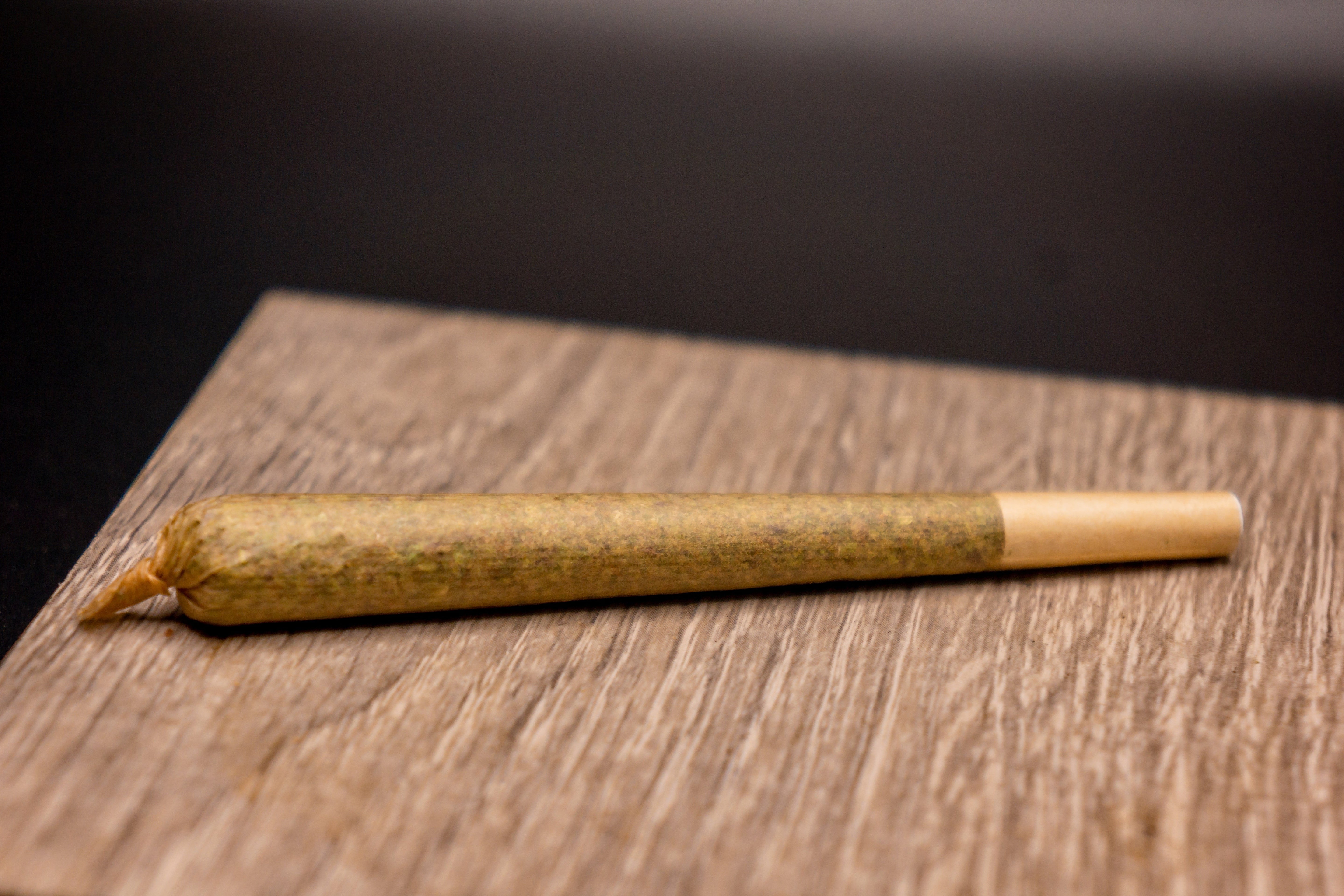Pre-rolls : le guide débutant pour choisir et profiter de vos premiers produits CBD